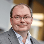 Dr_Henrik_Czurda_Eraneos 1 (1)